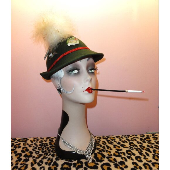 Vintage German Alpine Tyrolean Hat w/ Feather and pins Oktoberfest main image 10